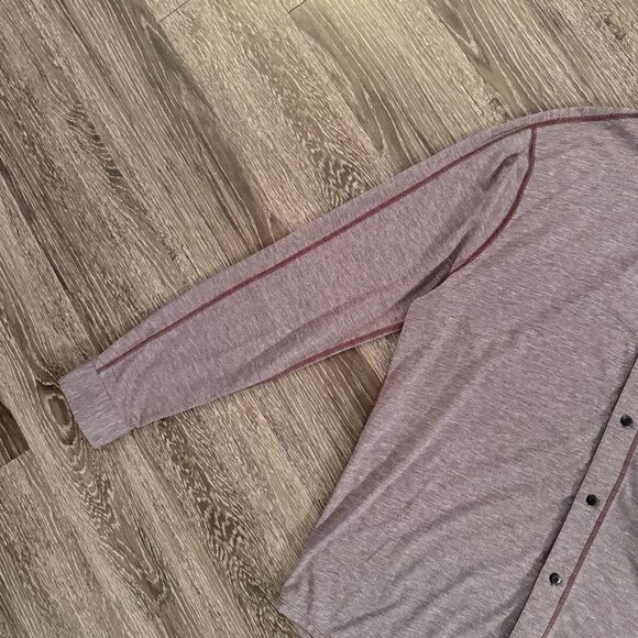 Lululemon Rival Button Up Silver Heathered Black Cherry - Picture 2 of 8